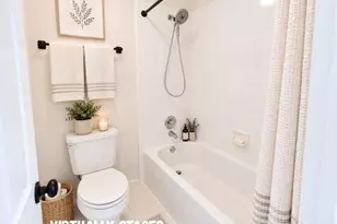 7370 Glenmaura Way, Suwanee, GA 30024 - Photo 32