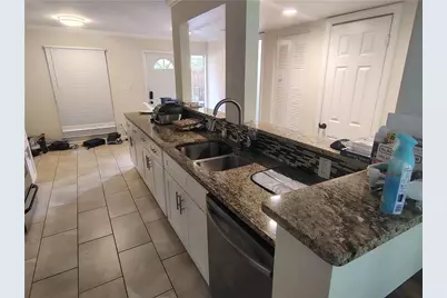 6400 Hawthorne Terrace, Peachtree Corners, GA 30092 - Photo 10