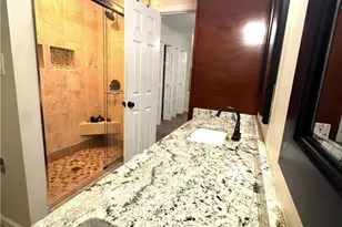 6400 Hawthorne Terrace, Peachtree Corners, GA 30092 - Photo 14
