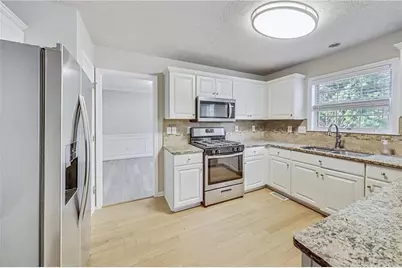 326 Canterbury Place Drive, Suwanee, GA 30024 - Photo 16
