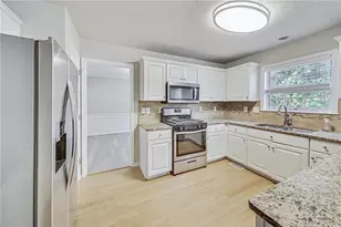 326 Canterbury Pl Dr, Suwanee, GA 30024 - Photo 16