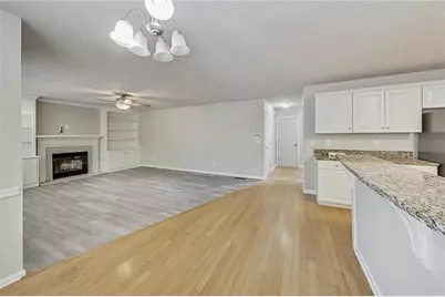 326 Canterbury Place Drive, Suwanee, GA 30024 - Photo 4