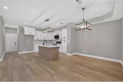 1717 Hilton Ridge Court, Lithonia, GA 30058 - Photo 10