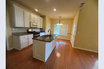 11385 Findley Chase Court, Johns Creek, GA 30097 - Photo 6