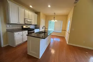 11385 Findley Chase Ct, Johns Creek, GA 30097 - Photo 6