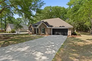205 Mossberg Cir, Statesboro, GA 30461 - Photo 2