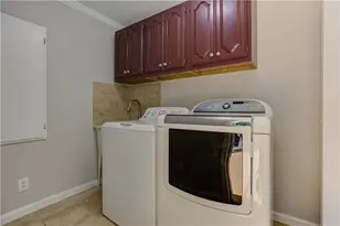 1837 Chancery Ln, Atlanta, GA 30341 - Photo 26
