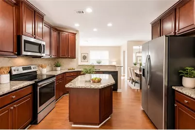 300 Hampton Place, Canton, GA 30115 - Photo 8