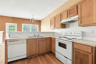 136 Madeline Ct, McDonough, GA 30253 - Photo 12