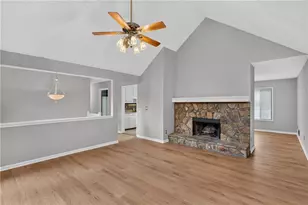 15 Hinton Ct, Dacula, GA 30019 - Photo 4