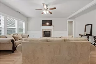 656 E Lake Rd, McDonough, GA 30252 - Photo 8