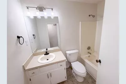 1825 Marsh Creek Drive, Lawrenceville, GA 30043 - Photo 20