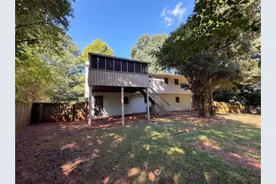1825 Marsh Creek Drive, Lawrenceville, GA 30043 - Photo 32
