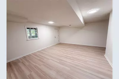 1825 Marsh Creek Drive, Lawrenceville, GA 30043 - Photo 22