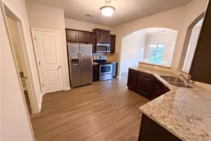 4473 Ravenwood Dr, Union City, GA 30291 - Photo 20