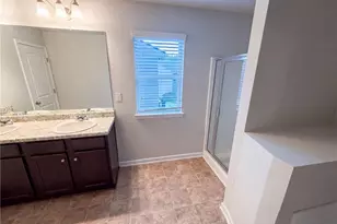 4473 Ravenwood Dr, Union City, GA 30291 - Photo 6
