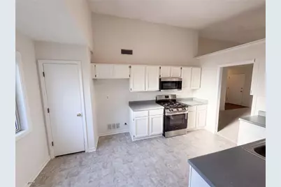 2119 Crystal Lake Drive, Lawrenceville, GA 30044 - Photo 2