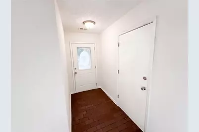2119 Crystal Lake Drive, Lawrenceville, GA 30044 - Photo 22