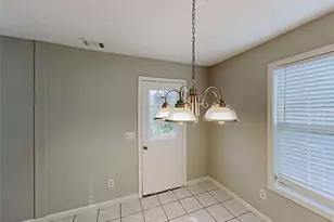 540 Cherokee Overlook Ct, Canton, GA 30115 - Photo 4