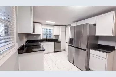 1411 Fulton Avenue, Atlanta, GA 30344 - Photo 2