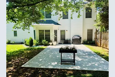 2887 Montview Drive, Marietta, GA 30060 - Photo 2