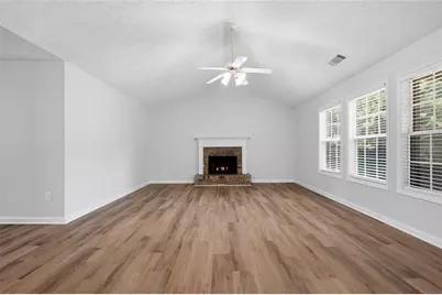 4293 Parks Ridge Drive SW, Snellville, GA 30039 - Photo 14