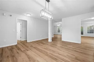 4293 Parks Ridge Dr SW, Snellville, GA 30039 - Photo 8