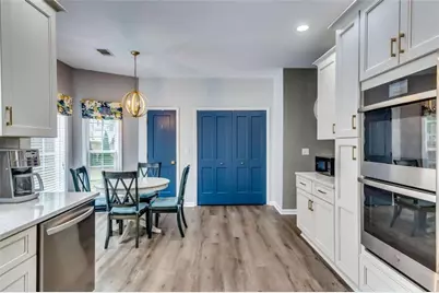 624 Lantern Park Lane, Scottdale, GA 30079 - Photo 14