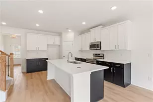 7424 Rocklin Ln, Flowery Branch, GA 30542 - Photo 8