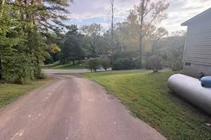 1792 Hwy 136 W, Talking Rock, GA 30175 - Photo 10