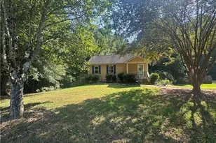 5870 Habitat Dr, Gainesville, GA 30506 - Photo 2