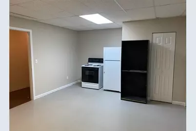6170 Devonshire Drive #(BASEMENT APT), Flowery Branch, GA 30542 - Photo 4