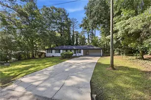 169 Robin Hood Dr, Newnan, GA 30263 - Photo 4