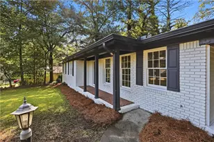 169 Robin Hood Dr, Newnan, GA 30263 - Photo 6
