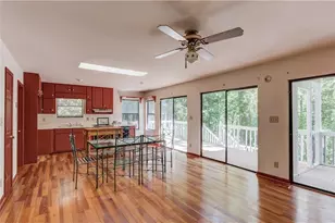 3629 Lakeview Dr, Gainesville, GA 30501 - Photo 10