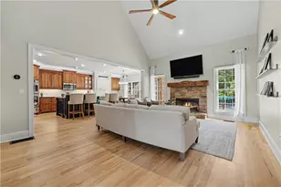 116 Riverbend Dr, Hoschton, GA 30548 - Photo 6