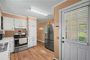 123 Donna St SW, Calhoun, GA 30701 - Photo 16