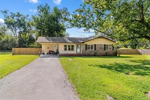 123 Donna St SW, Calhoun, GA 30701 - Photo 2