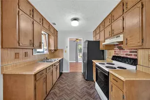 5805 Vernier Dr SW, Atlanta, GA 30349 - Photo 12
