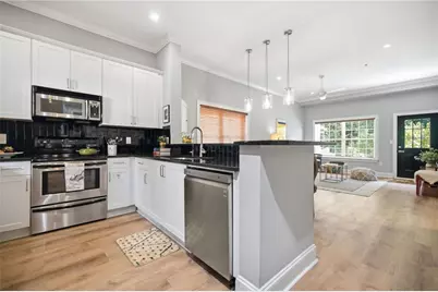 1635 Briarcliff Road NE #4, Atlanta, GA 30306 - Photo 8