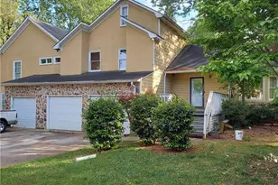 2401 Chauncey Ln SW, Marietta, GA 30064 - Photo 20