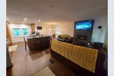 2401 Chauncey Lane SW, Marietta, GA 30064 - Photo 2