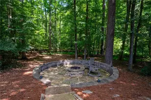 4850 Haydens Walk Dr, Johns Creek, GA 30022 - Photo 4