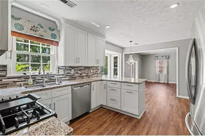 111 Edgewater Way, Peachtree City, GA 30269 - Photo 12