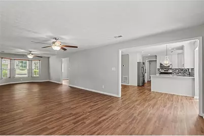 111 Edgewater Way, Peachtree City, GA 30269 - Photo 8