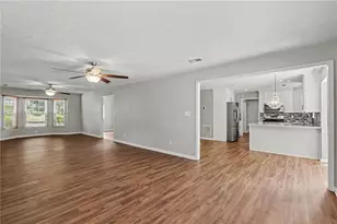 111 Edgewater Way, Peachtree City, GA 30269 - Photo 8