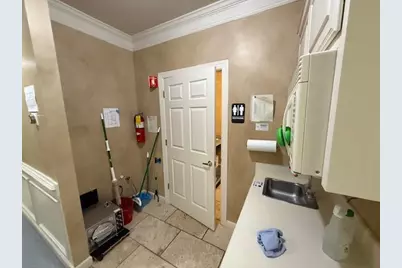 11535 Park Woods Circle #E, Alpharetta, GA 30005 - Photo 14
