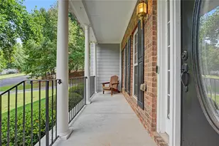 1702 Imperial Ct, Hoschton, GA 30548 - Photo 4