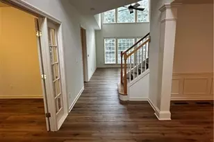 711 Hexham Ct, Suwanee, GA 30024 - Photo 2