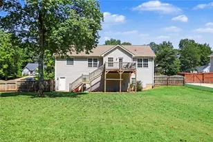 163 Meadow Spring Ct, Temple, GA 30179 - Photo 36